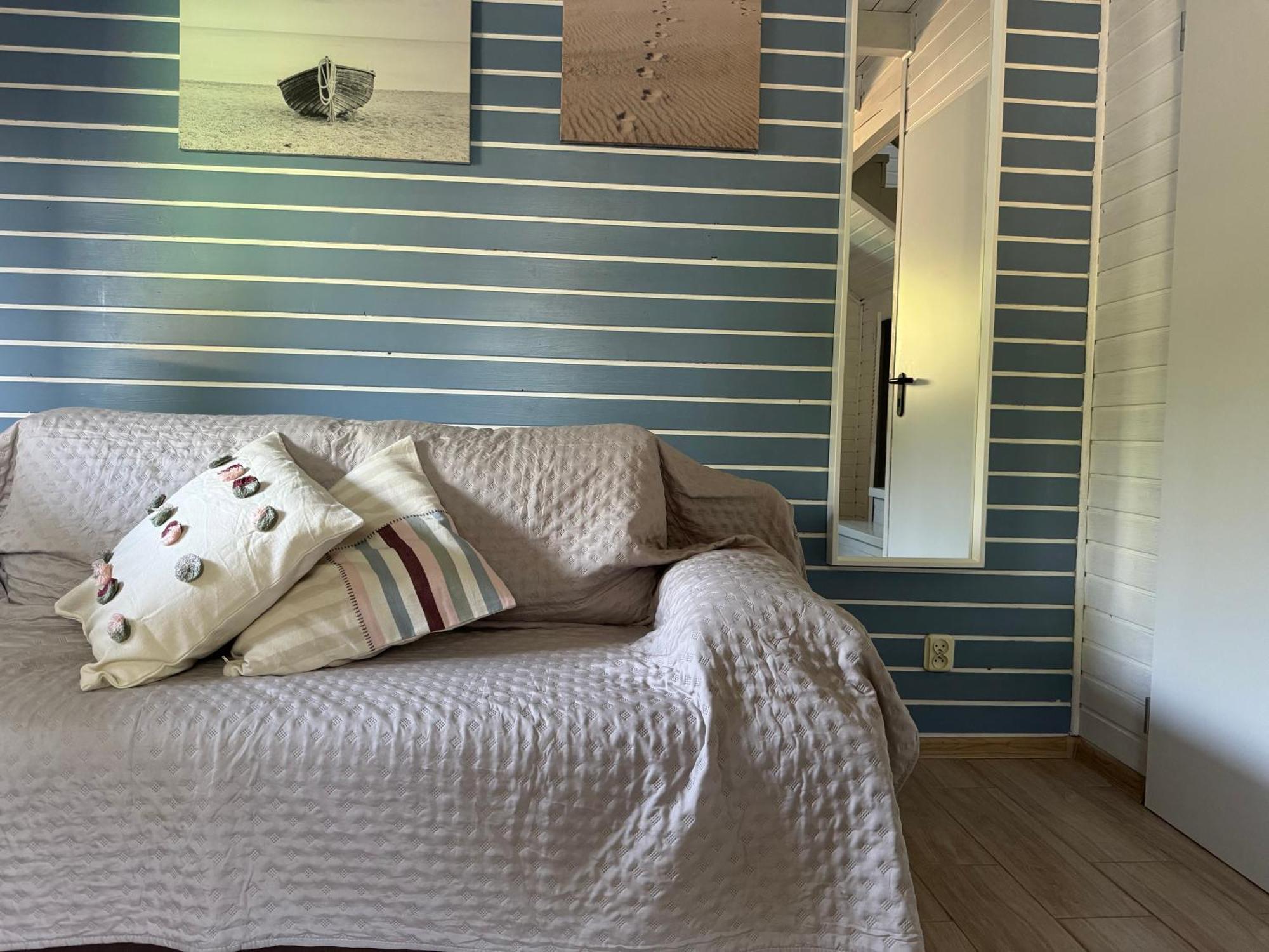 48C Domki Letniskowe I Apartament โปเบียโรโว ภายนอก รูปภาพ